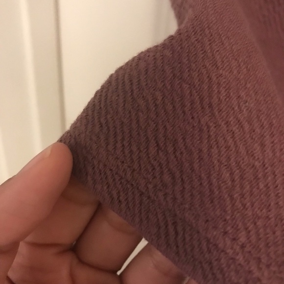 Express Petite Textured Short Bell Sleeve Top - Picture 4 of 5